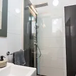 Cozy & Spacious Flat Near Victoriei Square * ブカレスト
