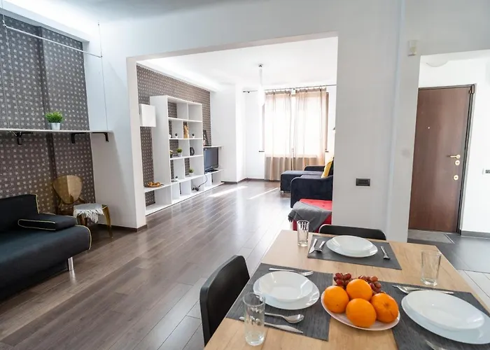 Cozy & Spacious Flat Near Victoriei Square *