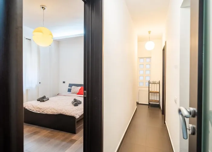 Apartment Cozy & Spacious Flat Near Victoriei Square Bukarest